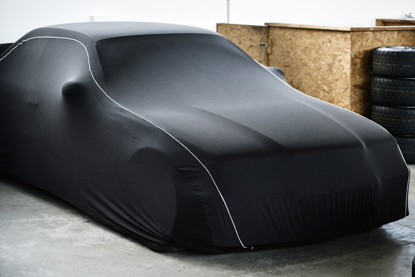 jak wybrać pokrowiec na samochód